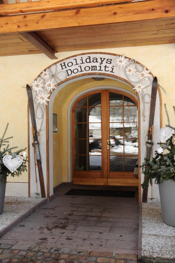 كاريسولو Holidays Dolomiti Apartment Resort المظهر الخارجي الصورة