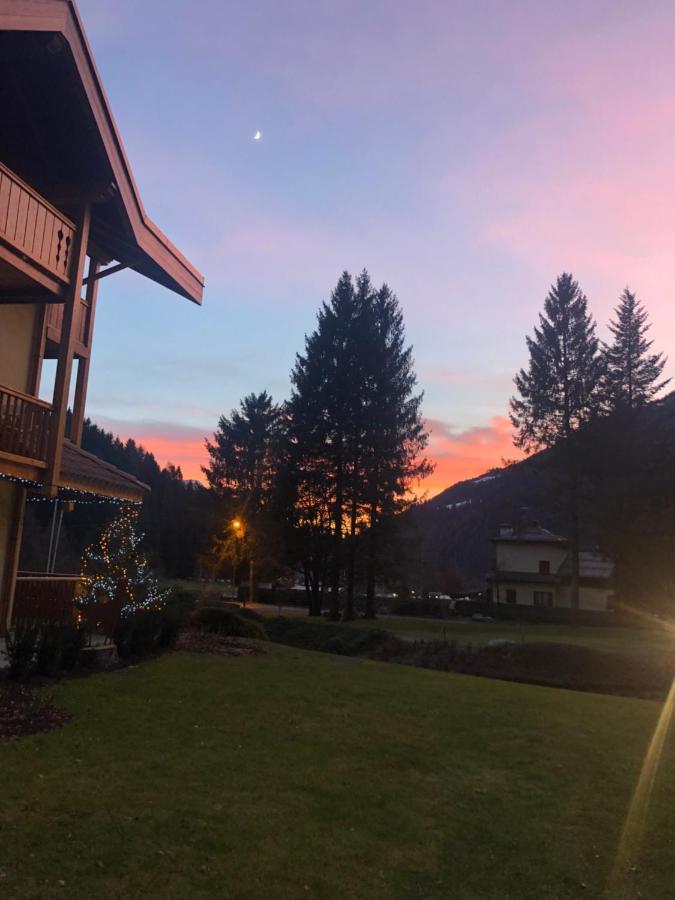 كاريسولو Holidays Dolomiti Apartment Resort المظهر الخارجي الصورة